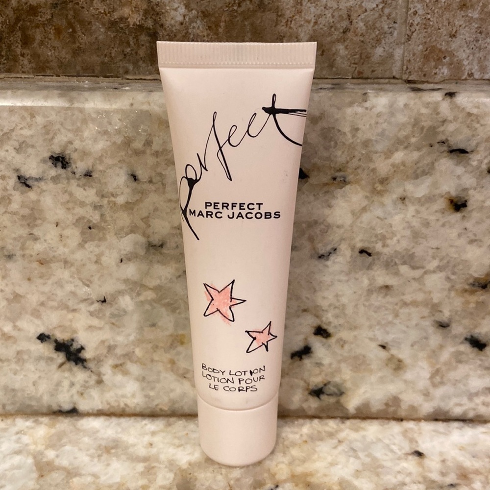 Marc Jacobs Perfect Body Lotion
